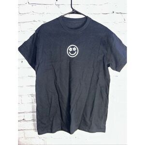 Gildan Black Crew Neck Graphic T-Shirt – Medium – Etsy “I Can Buy Myself Flowers